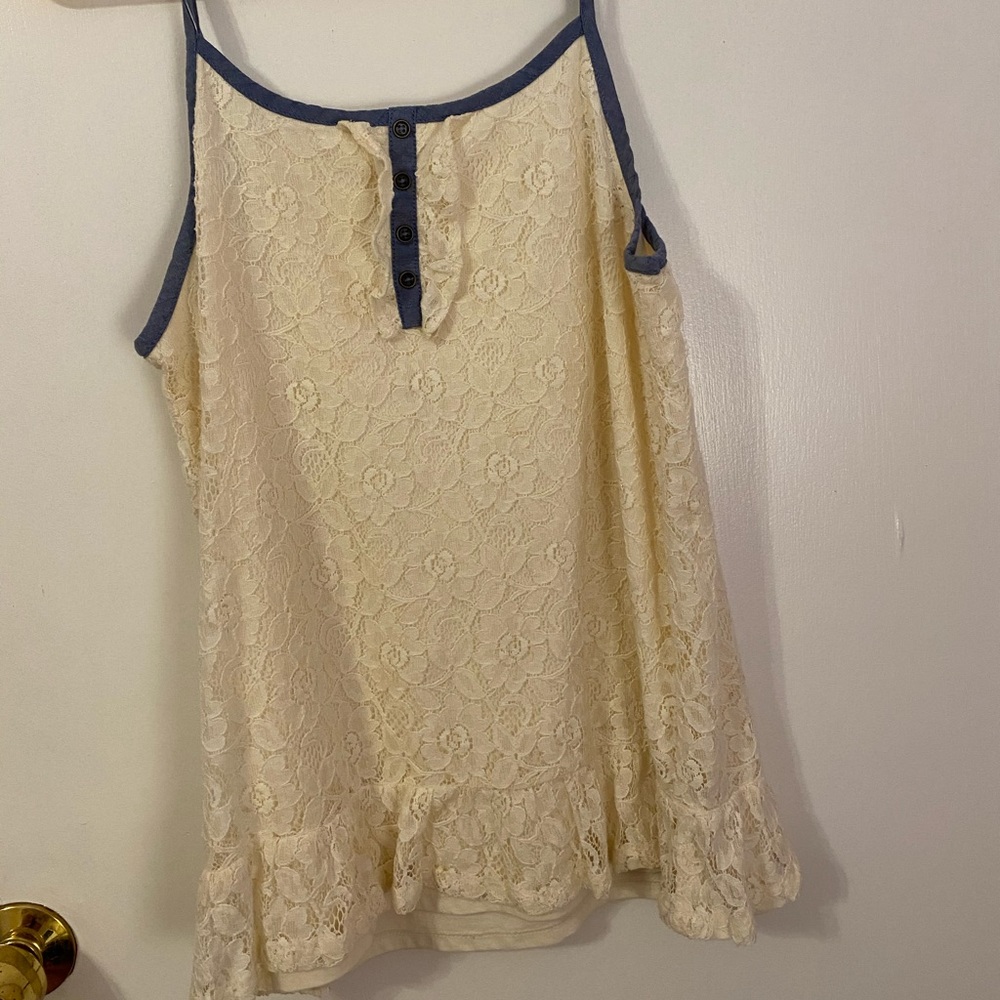 vintage lace tank top !